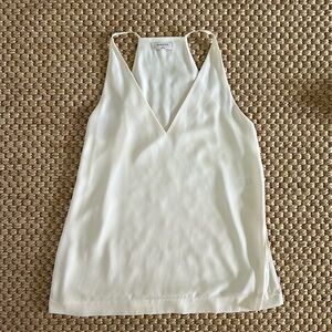 ARITZIA Baton white top